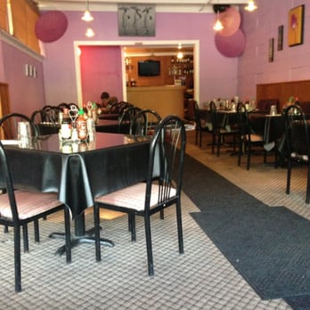 Cafe de Pho-Thai - Dining space - Vietnamese Near Me - Estes Park, Colorado