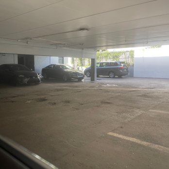 Spectrum Aesthetics - This is the basement parking lot they leave you in - Medical Spas Near Me - Miami, Florida Spectrum Aesthetics - This is the basement parking lot they leave you in - Medical Spas Near Me - Miami, Florida
