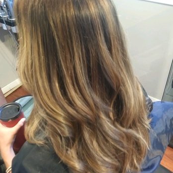 Pretty Steph Salon - Hair Salons Near Me - San Diego, California