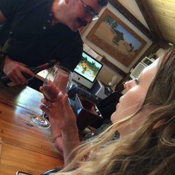 Porter Creek Vineyards - Sommelier we super helpful. - Wineries Near Me - Healdsburg, California Porter Creek Vineyards - Sommelier we super helpful. - Wineries Near Me - Healdsburg, California