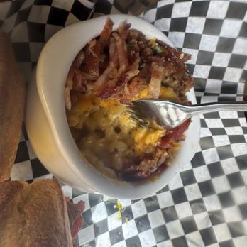 Matlack's Boise - Mac n cheese with bacon topper - Beer Bar Near Me - Boise, Idaho Matlack's Boise - Mac n cheese with bacon topper - Beer Bar Near Me - Boise, Idaho