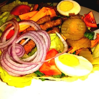 Chris' & Pitt's - Excellent Steak Salad! - Barbeque Near Me - Downey, California Chris' & Pitt's - Excellent Steak Salad! - Barbeque Near Me - Downey, California