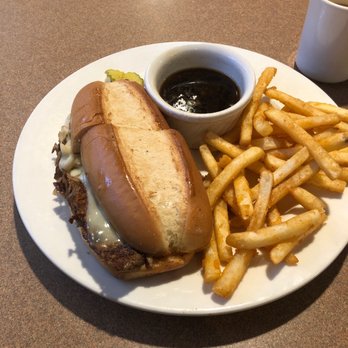Flo's Farmhouse Cafe - Beef Dip! Arnold Palmer Beef Dip Sandwich Lunch - Cafes Near Me - Riverside, California Flo's Farmhouse Cafe - Beef Dip! Arnold Palmer Beef Dip Sandwich Lunch - Cafes Near Me - Riverside, California