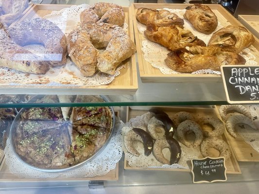 Café Parisien by null