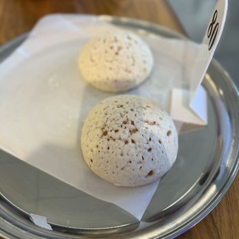 Pan & Coffee - Vanilla Concha - Coffee & Tea Near Me - San Antonio, Texas