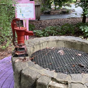 Camden Children's Garden - Broken - Playgrounds Near Me - Camden, New Jersey