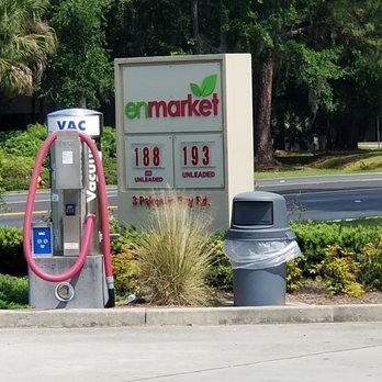 Enmarket - a gas station with a gas pump - Car Wash Near Me - Hilton Head Island, South Carolina Enmarket - a gas station with a gas pump - Car Wash Near Me - Hilton Head Island, South Carolina