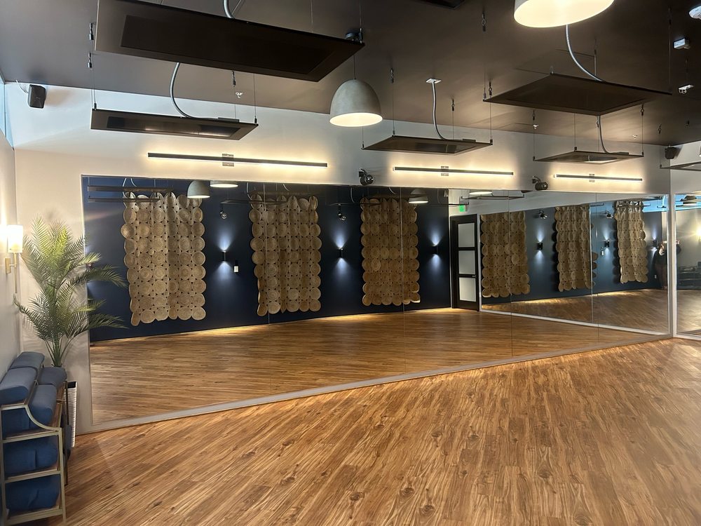 Santosha Studios Yoga & Wellness - grief counselor in Parker, CO