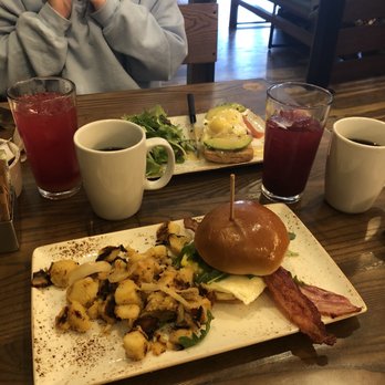 First Watch - Breakfast & Brunch Near Me - Chapel Hill, North Carolina