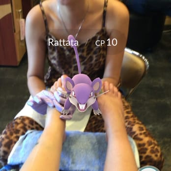 Riley's Nails & Spa - Caught this guy..he was on top of my pedicure lol - Waxing Near Me - Tempe, Arizona