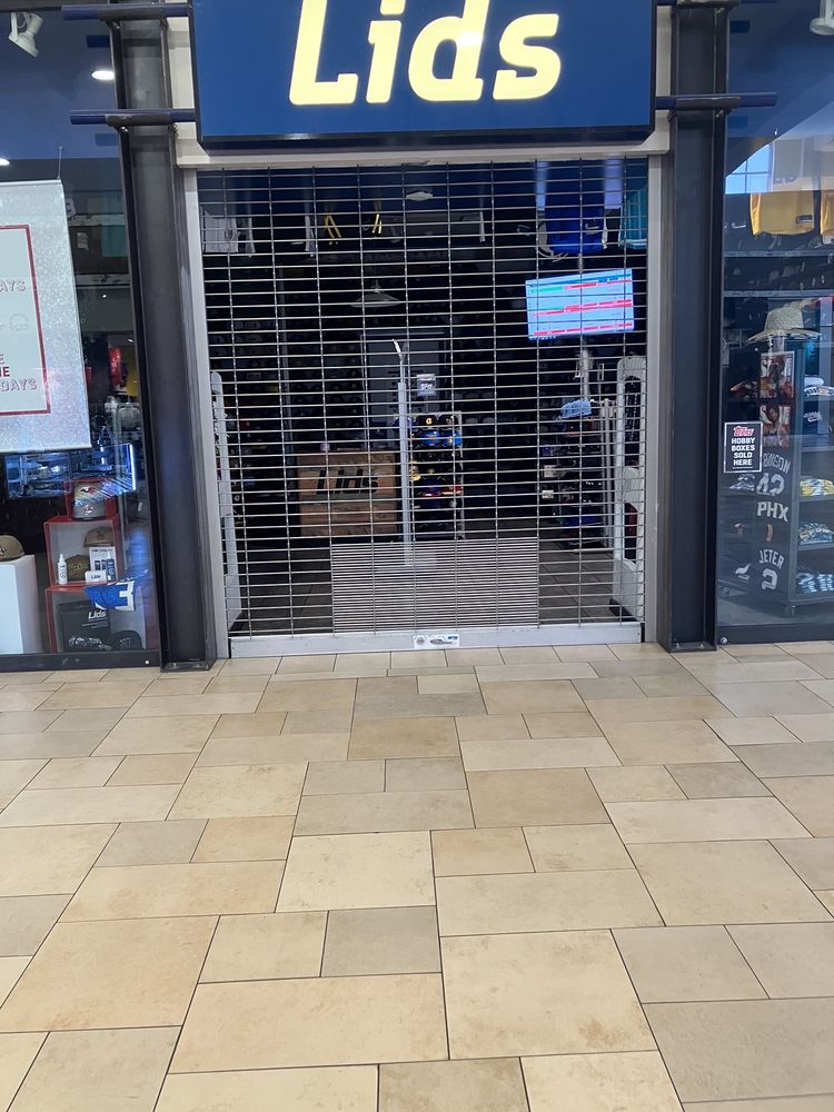 LIDS MOBILE Updated September 2024 3425 Bel Air Mall, Mobile, Alabama Accessories