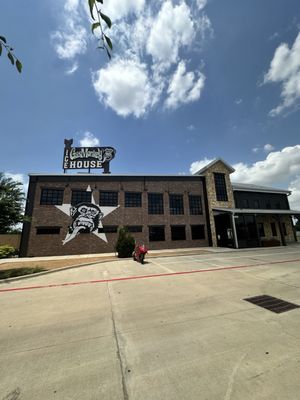 Gas Monkey Icehouse by null