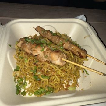 Sokai Pacific Rim - Garlic noodles with chicken yakitori - Asian Fusion Near Me - Kihei, Hawaii Sokai Pacific Rim - Garlic noodles with chicken yakitori - Asian Fusion Near Me - Kihei, Hawaii