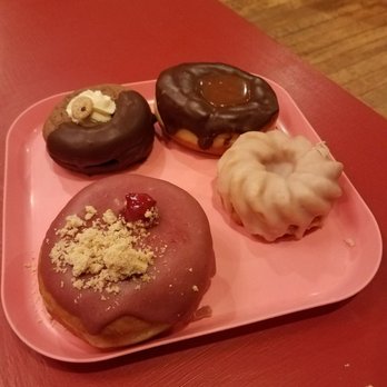 Glam Doll Donuts - Donuts Near Me - Minneapolis, Minnesota