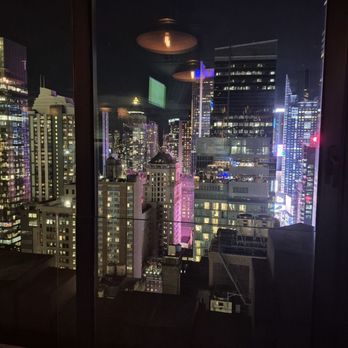 The Skylark - Nice view - Cocktail Bars Near Me - New York, New York