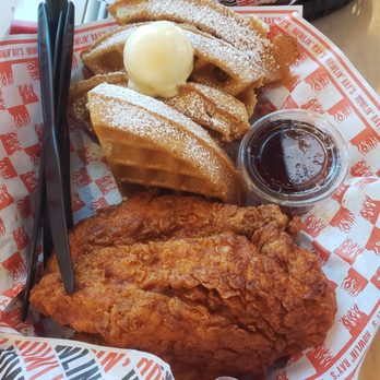 Howlin' Ray's - Chicken tenders and waffles - Southern Near Me - Pasadena, California Howlin' Ray's - Chicken tenders and waffles - Southern Near Me - Pasadena, California