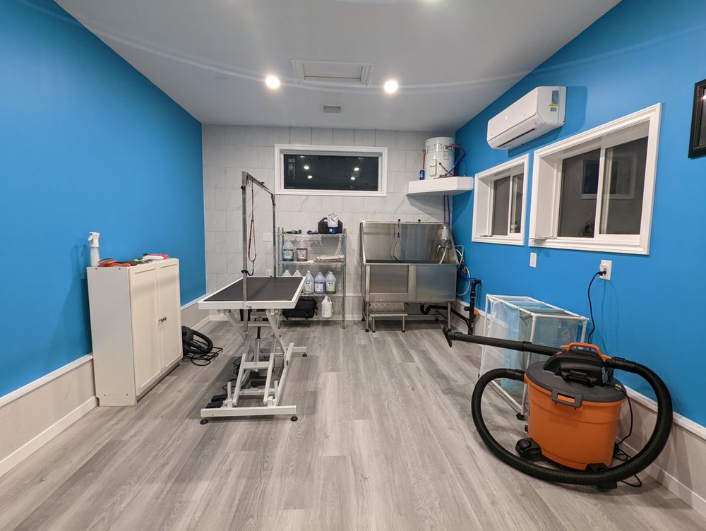 TIP TOP TAILS Updated July 2024 1204 Sorrel Road, London, Ontario