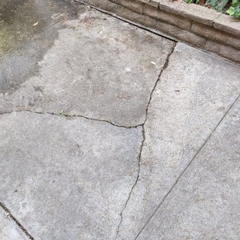 Park Place Apartments - Cracking sidewalks - Apartments Near Me - Redlands, California Park Place Apartments - Cracking sidewalks - Apartments Near Me - Redlands, California