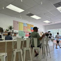 Clementines - Seating