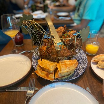 Yardbird Table & Bar - Chicken & Waffles - New American Near Me - Chicago, Illinois