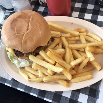 Derick's Cafe - These burgers are juicy, full of flavor and filling. - Sandwiches Near Me - Ninety Six, South Carolina Derick's Cafe - These burgers are juicy, full of flavor and filling. - Sandwiches Near Me - Ninety Six, South Carolina