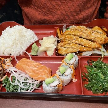 Sushi Tomo - Bento box - Japanese Near Me - Pittsburgh, Pennsylvania