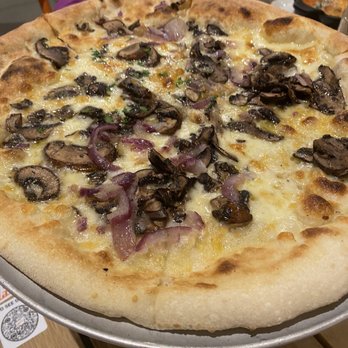 Delarosa Bishop Ranch - Funghi misti pizza - Pizza Near Me - San Ramon, California Delarosa Bishop Ranch - Funghi misti pizza - Pizza Near Me - San Ramon, California