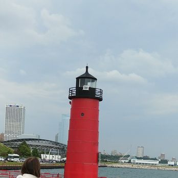 Milwaukee Boat Line - Lighthouse - Boat Charters Near Me - Milwaukee, Wisconsin Milwaukee Boat Line - Lighthouse - Boat Charters Near Me - Milwaukee, Wisconsin