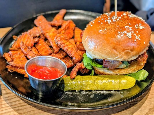 Alter Brewing + Kitchen by null