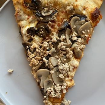 Ferazzoli's Italian Kitchen - Pizza Near Me - North Arlington, New Jersey