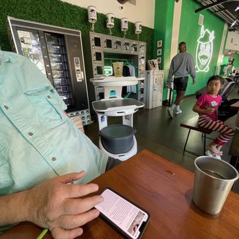 Monster Pho - They have a robot serving the food. - Vietnamese Near Me - Oakland, California Monster Pho - They have a robot serving the food. - Vietnamese Near Me - Oakland, California