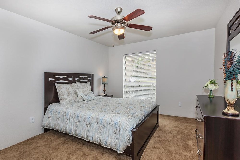 ESTATES AT WESTCHASE Updated October 2024 18 Photos 2305 Hayes Rd