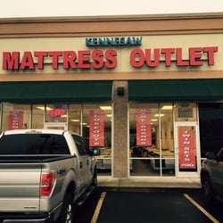 Kennesaw Mattress Outlet - Our Store front.