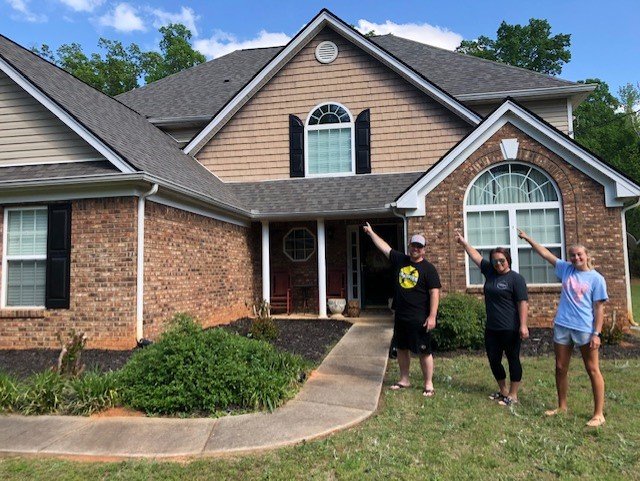 Slide of Horizon Roofing