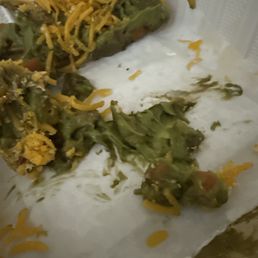 5 rolled Five Taquitos ( Roll Tacos Combo Plate) guacamole is brown and disgusting, to top it off beyond salty 5 rolled Five Taquitos ( Roll Tacos Combo Plate) guacamole is brown and disgusting, to top it off beyond salty