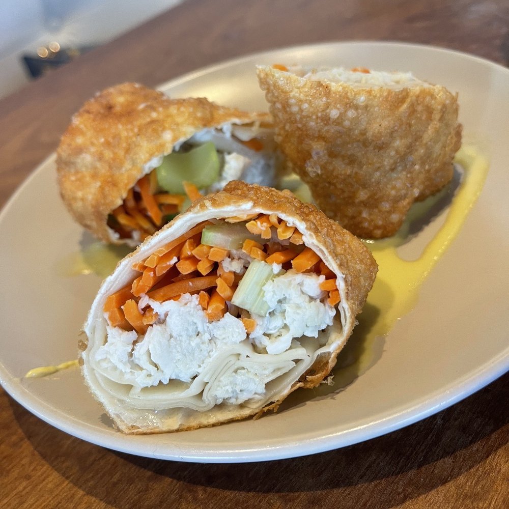 Noah’s 63 main - Crab eggrolls - Salad Near Me - Essex, Connecticut