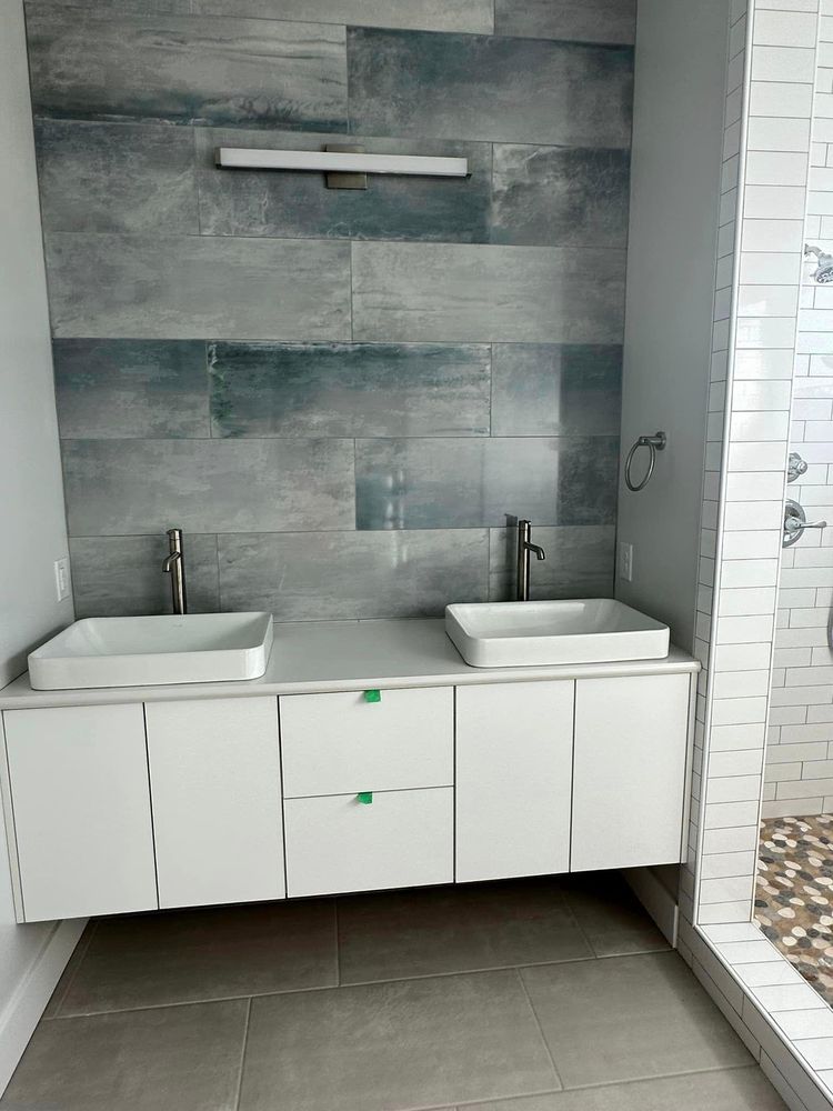 Slide of 2J&C Construction