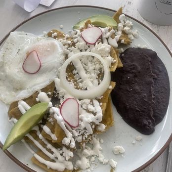 Cielito Cafe - Verde Chilaquiles - Breakfast & Brunch Near Me - Houston, Texas