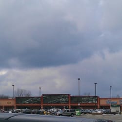 Kroger - Big mirror windows at this Kroger