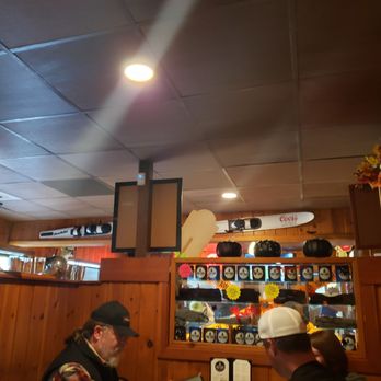 Big Lake Bar & Grill - American Near Me - Mount Vernon, Washington