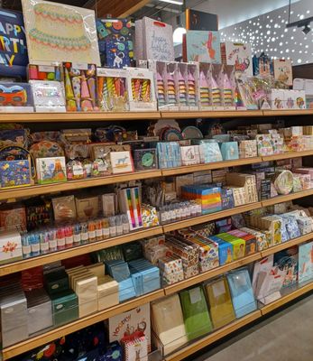 Metropolitan Market Crown Hill by null