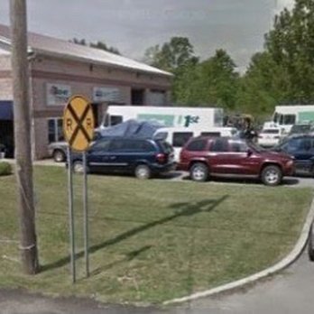 Steve's Auto Repair - Car parking lot and view of Steve's auto - Auto Repair Near Me - Hamburg, New York Steve's Auto Repair - Car parking lot and view of Steve's auto - Auto Repair Near Me - Hamburg, New York