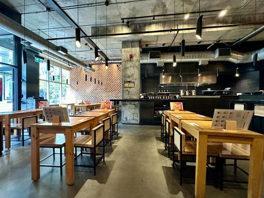 KINTON RAMEN BISHOP by null