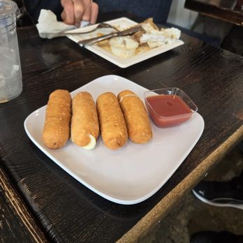 Amara Chocolate & Coffee - The Taquenos are superb! - Coffee & Tea Near Me - Pasadena, California