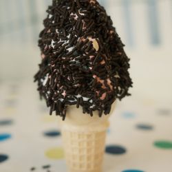 Soft Stuff Ice Cream - strawberry with chocolate sprinkles (kiddie cone)
