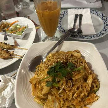 Marnee Thai - Thai Near Me - San Francisco, California
