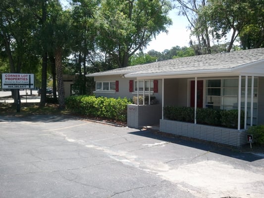 Corner Lot Properties