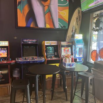 Flappy’s Wings And Bar - games - Beer Bar Near Me - Garden Grove, California Flappy’s Wings And Bar - games - Beer Bar Near Me - Garden Grove, California