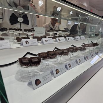 See's Candies - Candy Stores Near Me - Phoenix, Arizona