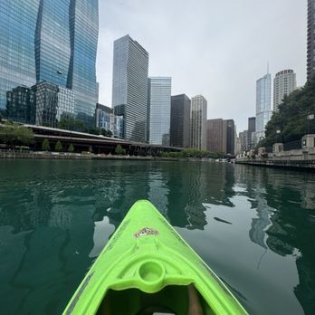 Urban Kayaks Riverwalk - Rafting/Kayaking Near Me - Chicago, Illinois